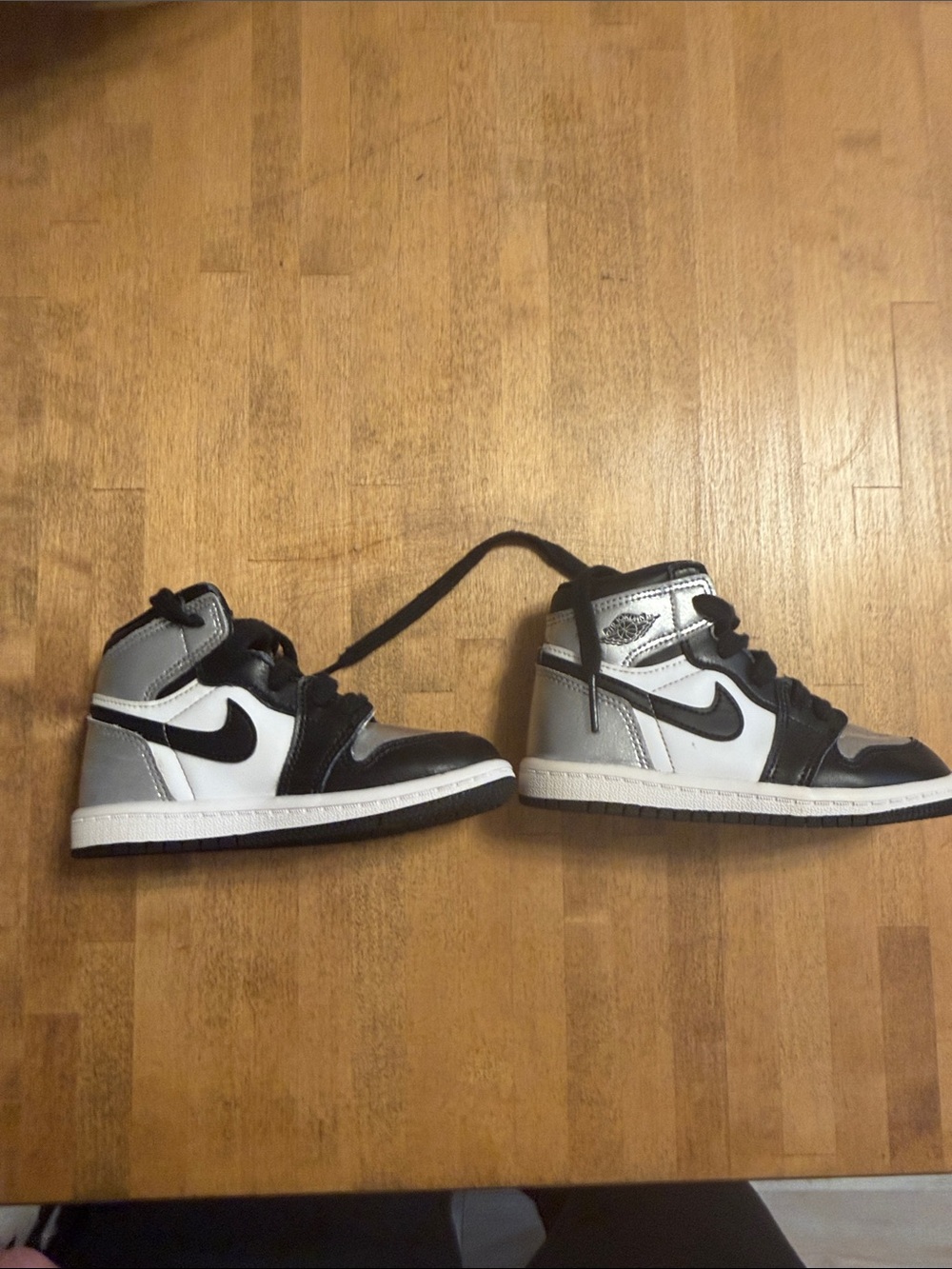 Nike jordan 1 high silver toe 8c - Picture 2 of 5